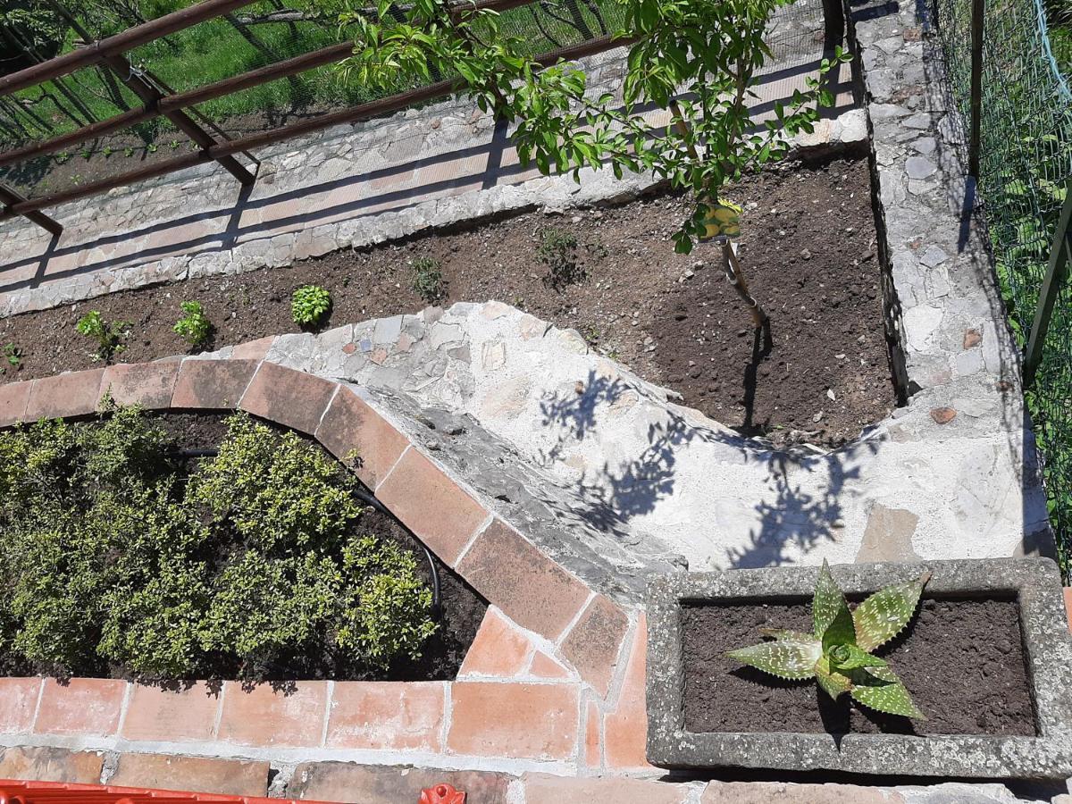 Montefegatesi Deliziosa Casetta Sull'Appennino Toscano מראה חיצוני תמונה