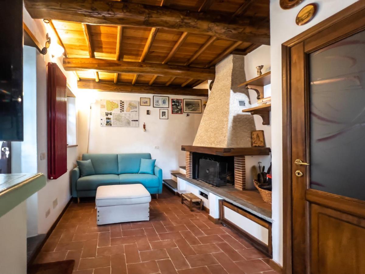 Montefegatesi Deliziosa Casetta Sull'Appennino Toscano מראה חיצוני תמונה