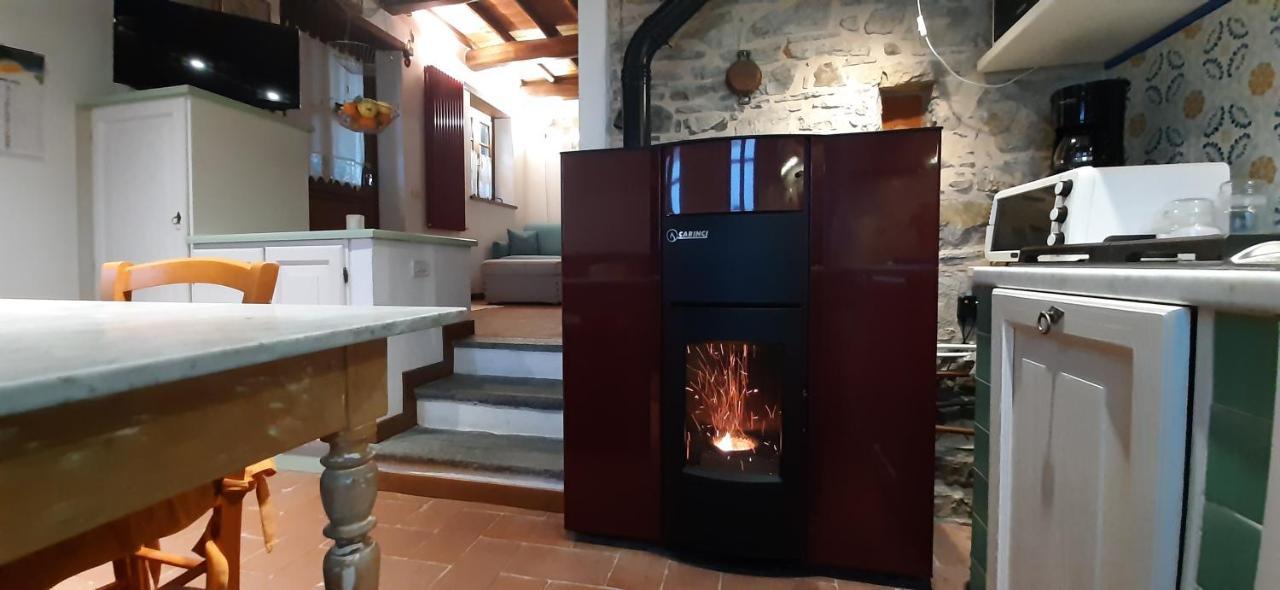 Montefegatesi Deliziosa Casetta Sull'Appennino Toscano מראה חיצוני תמונה
