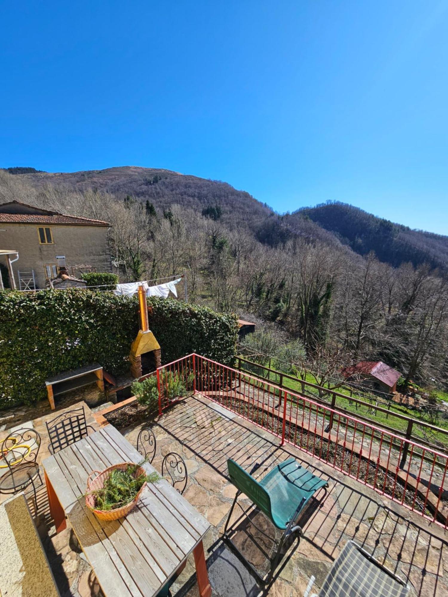 Montefegatesi Deliziosa Casetta Sull'Appennino Toscano מראה חיצוני תמונה